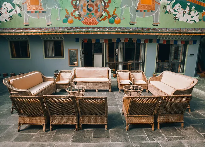 Mountain Lodges Of Nepal - Thame