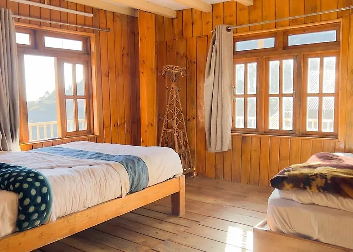 Kalinchowk Tripura Resort